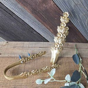 Vintage Floral Brass Curtain Tie-backs Wreath Hang
